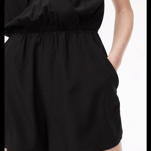 Aritzia Babaton Corbett Romper-100% Silk-Size XS - Picture 14 of 16